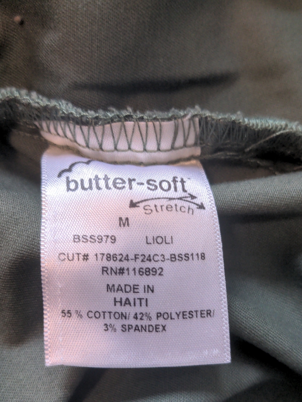 Unbranded Women's Olive Green Scrub Top and Pants Set - Picture 9 of 15
